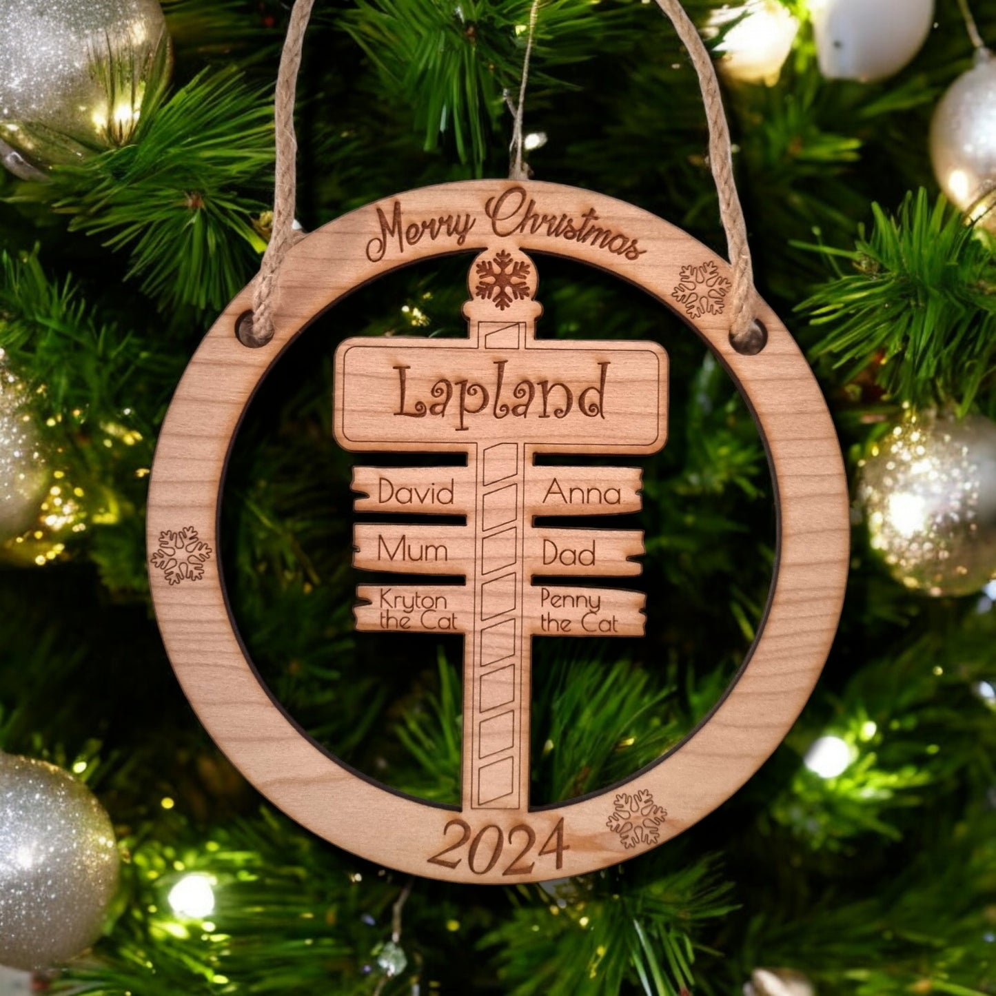 Lapland Hanging Decoration (Christmas) - Personalised Engraving