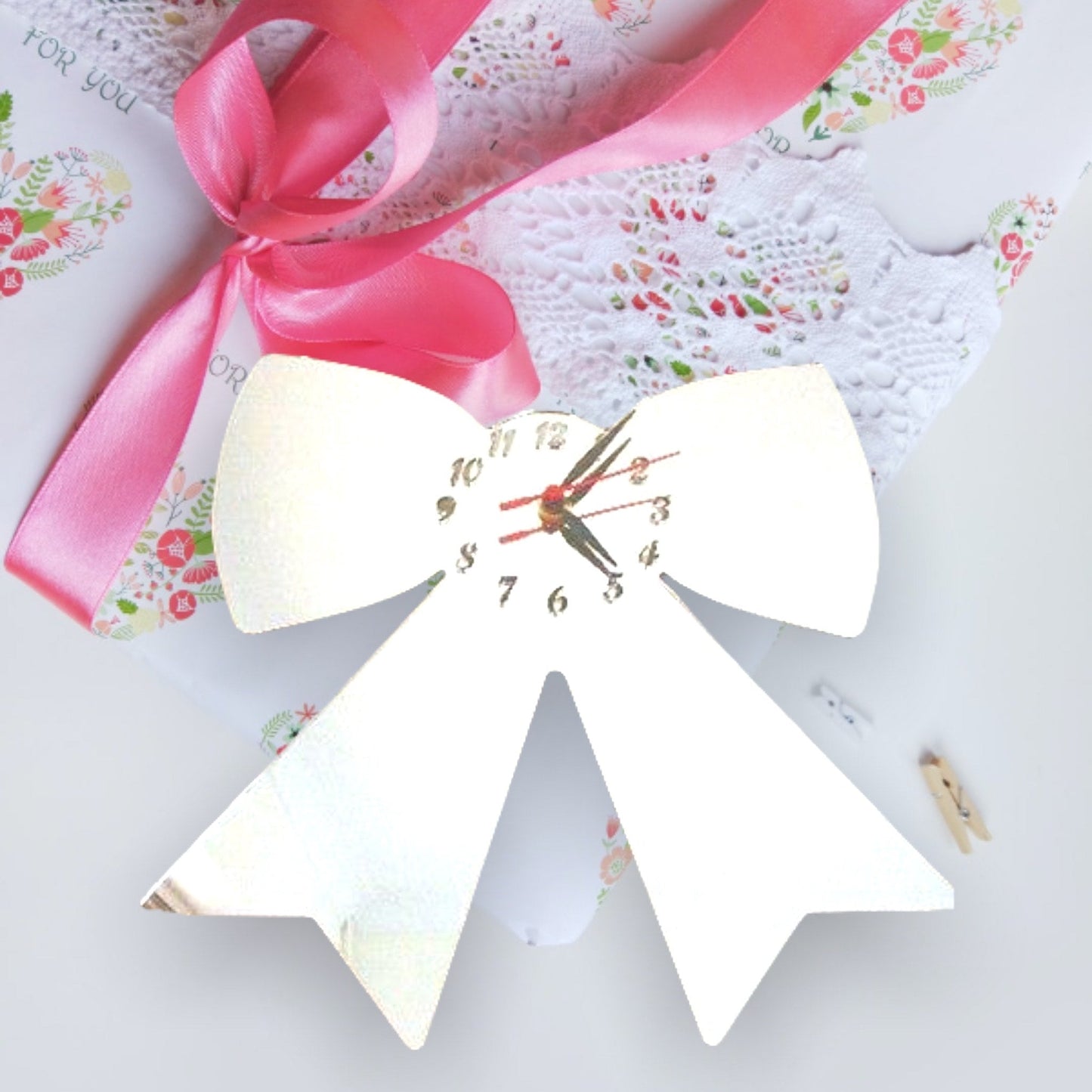 Ribbon Clock